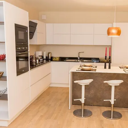 Lux Platinia Central كلوج-نابوكا